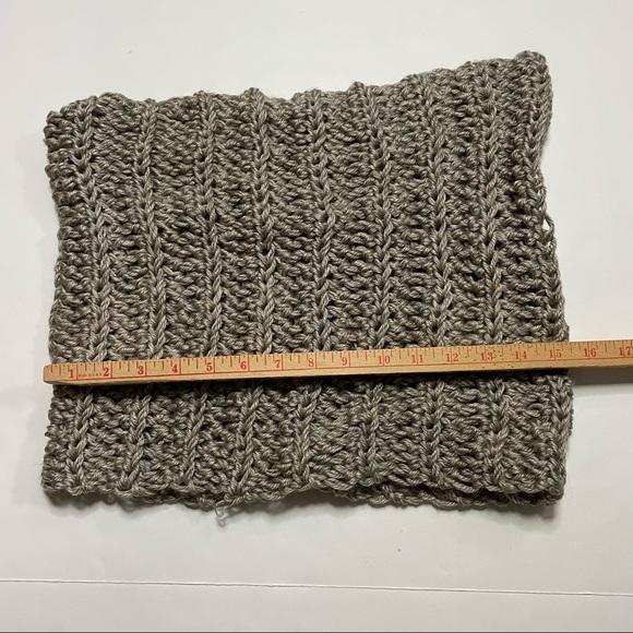 Handmade Homemade Crochet Cowl Infinity Scarf Brown Tan Winter Outerwear - Picture 5 of 6